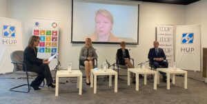 U panel diskusiji koju je moderirala Antonija Zorić (ATD Solucije), sudjelovali su Tomislav Ridzak (HANFA), Sandra Švaljek (HNB), Tamara Perko (HBOR) i Fiona Stewart (Svjetska banka) 